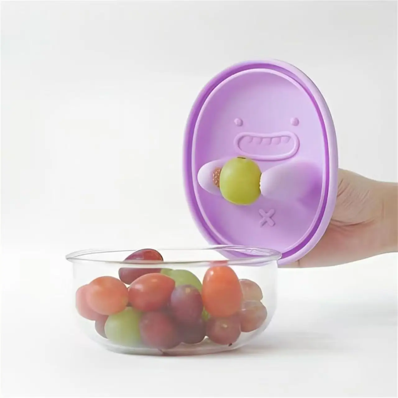 Hands-Free Snack Box, No Crumb - Food Storage Method review and price